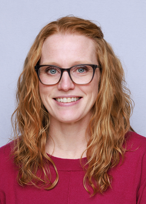 Annie-_Website-headshot